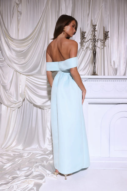 Outfit Spin Off Shoulder Maxi Dress Blue